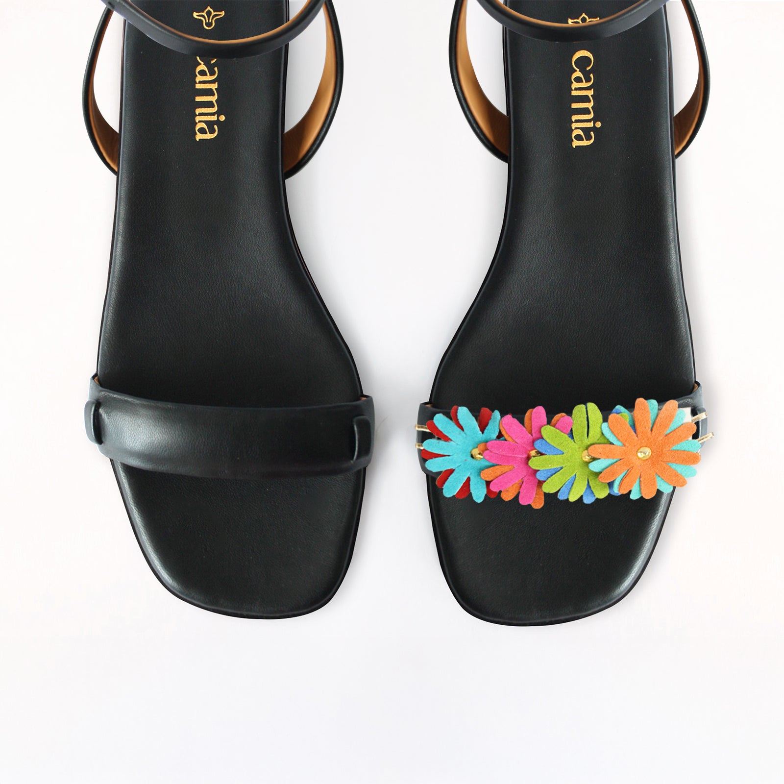 Petit Garden Black Front