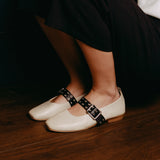 Buckle Black