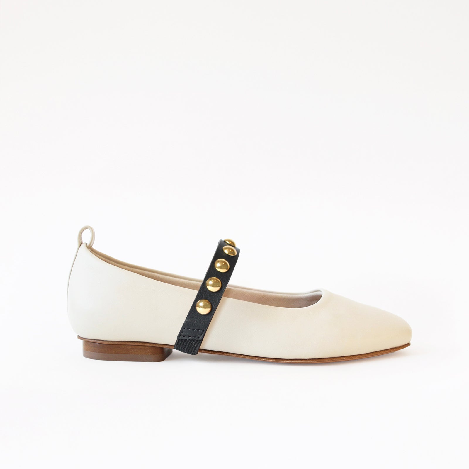 OffWhite - Golden Studs Black Middle
